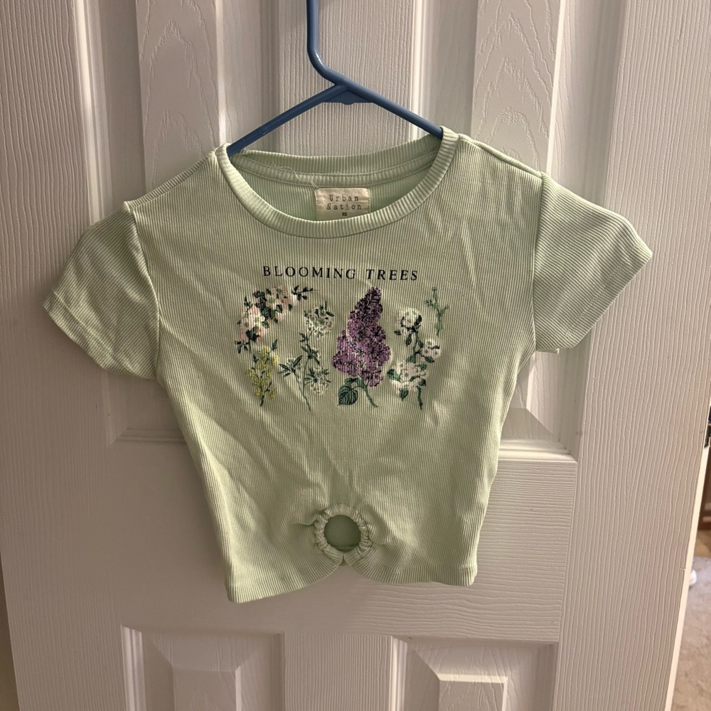 Green Floral Crop Top Crew Neck Short Sleeve